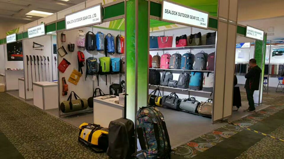 Strategic Waterproof Gear Manufacturing: quare Sealock's China-Vietnam Synergy est electio ultima 2026