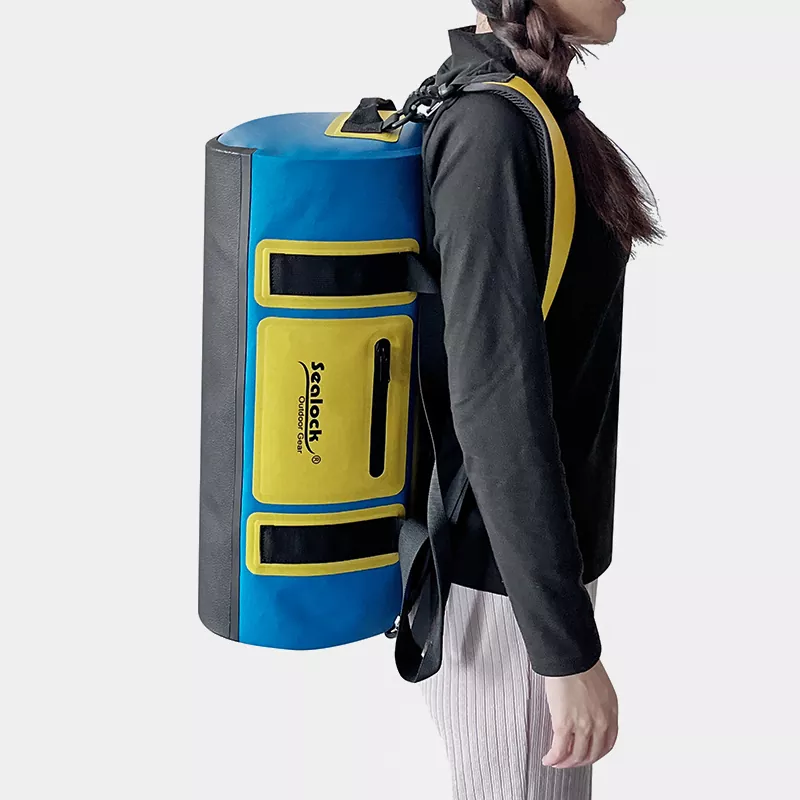 IMPERVIUS Duffel Bag cum Airtight Zipper nobis Roll Top clausurae