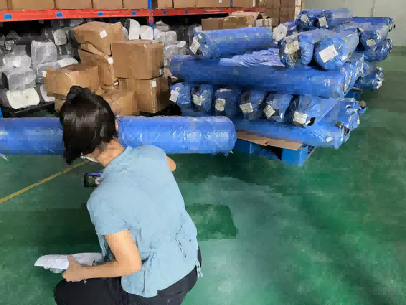 A Customer custodit continens Reple: Supervised Loading in Sealock scriptor Vietnam facilius