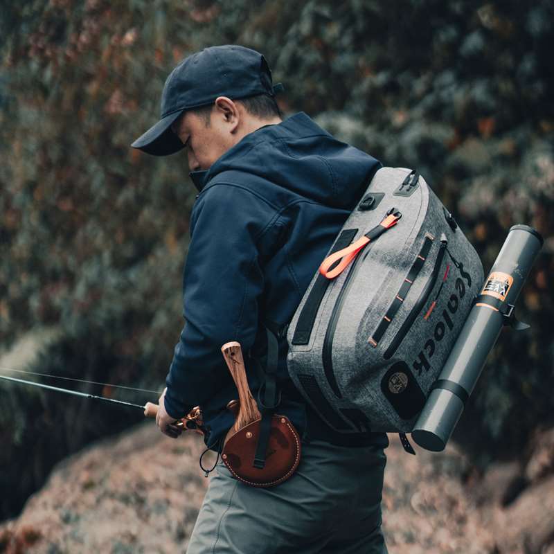 Fly Fishing Slings & Packs 10-24L — Welded TPU, Airtight Zip | OEM